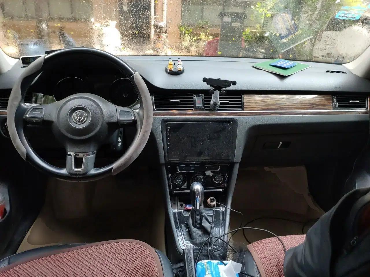 Volkswagen Bora 2013 1.6L Automatic Luxury Model — миниатюра 9
