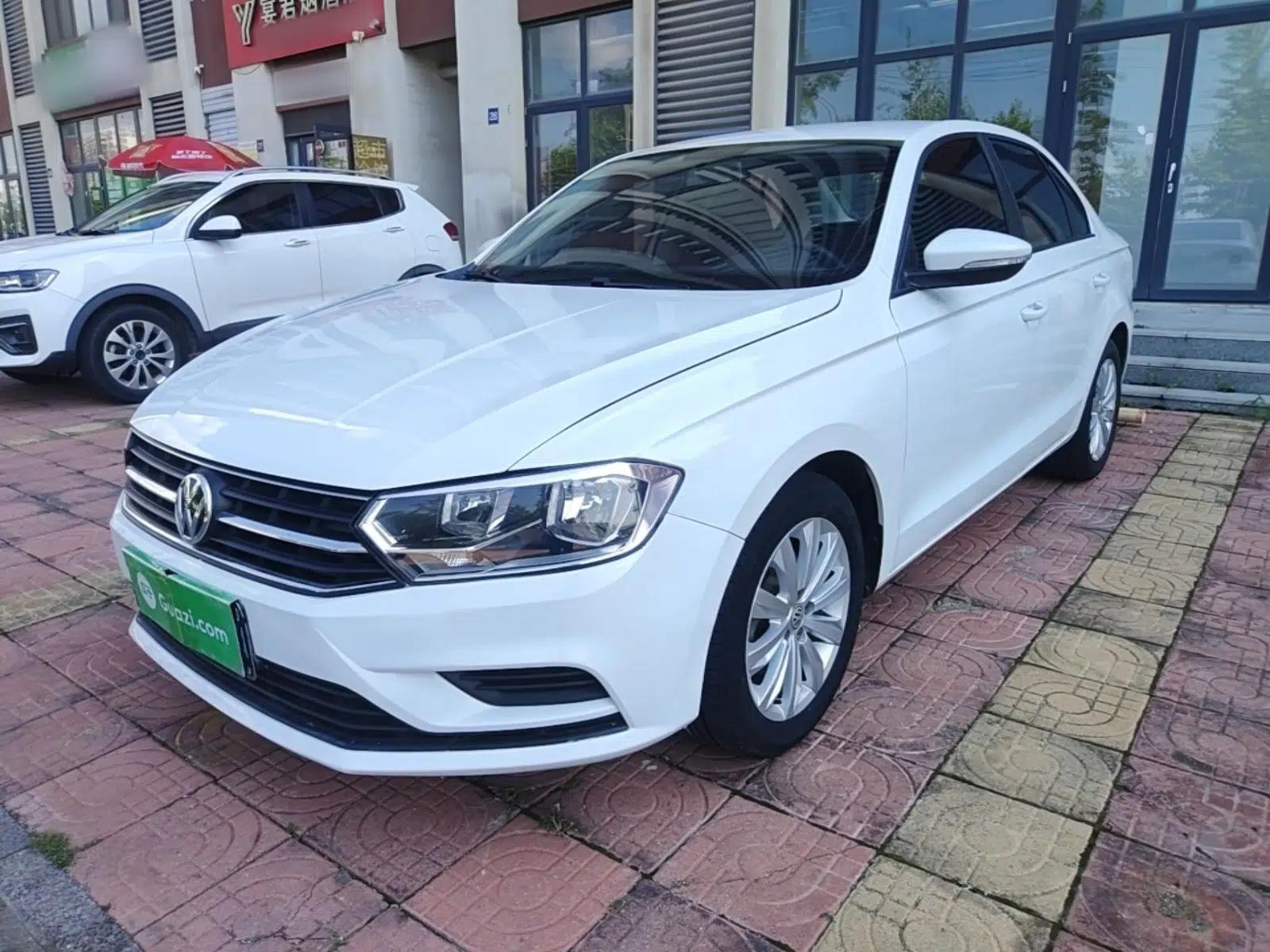Volkswagen Bora 2019 Bora·Legend 1.5L Automatic Fashion Edition China VI Standard — миниатюра 1