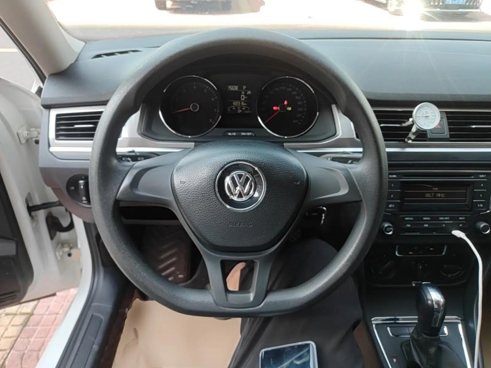 Volkswagen Bora 2019 Bora·Legend 1.5L Automatic Fashion Edition China VI Standard — миниатюра 18