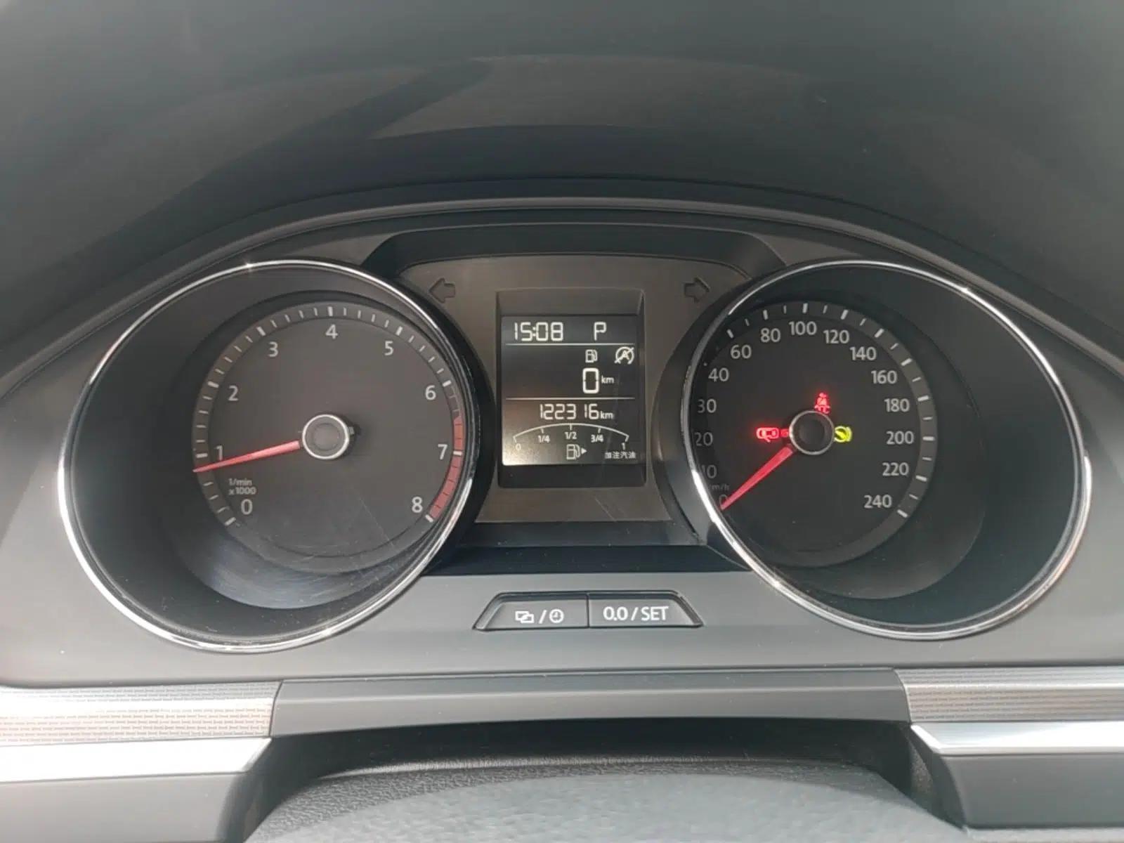 Volkswagen Bora 2019 Bora·Legend 1.5L Automatic Fashion Edition China VI Standard — миниатюра 19