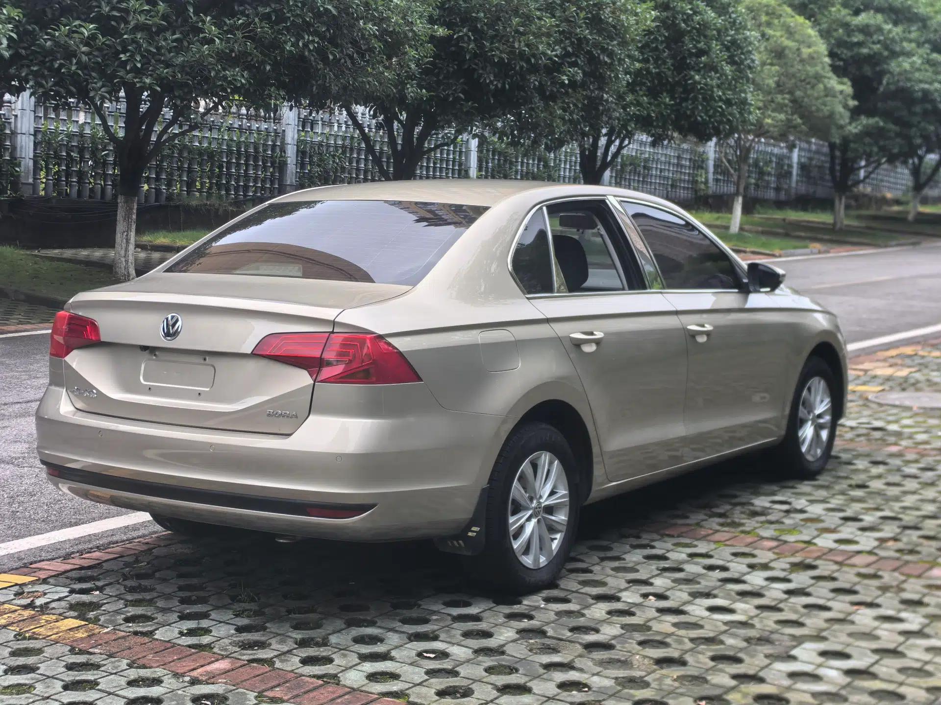 Volkswagen Bora 2018 1.5L Automatic Fashion Model — миниатюра 15