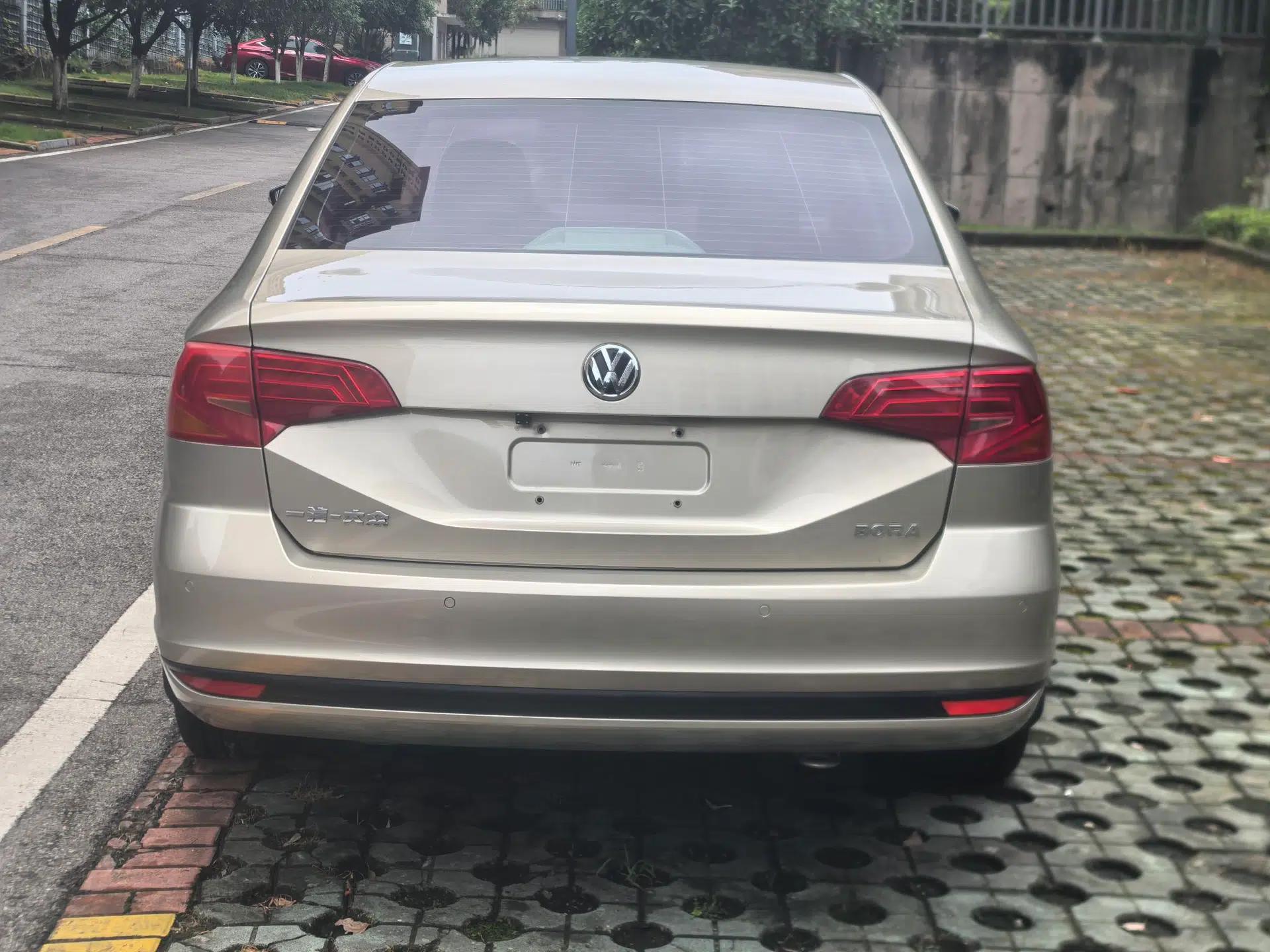 Volkswagen Bora 2018 1.5L Automatic Fashion Model — миниатюра 16