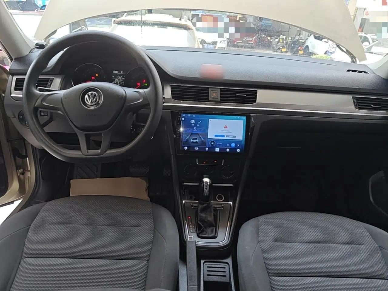 Volkswagen Bora 2018 1.5L Automatic Fashion Model — миниатюра 19