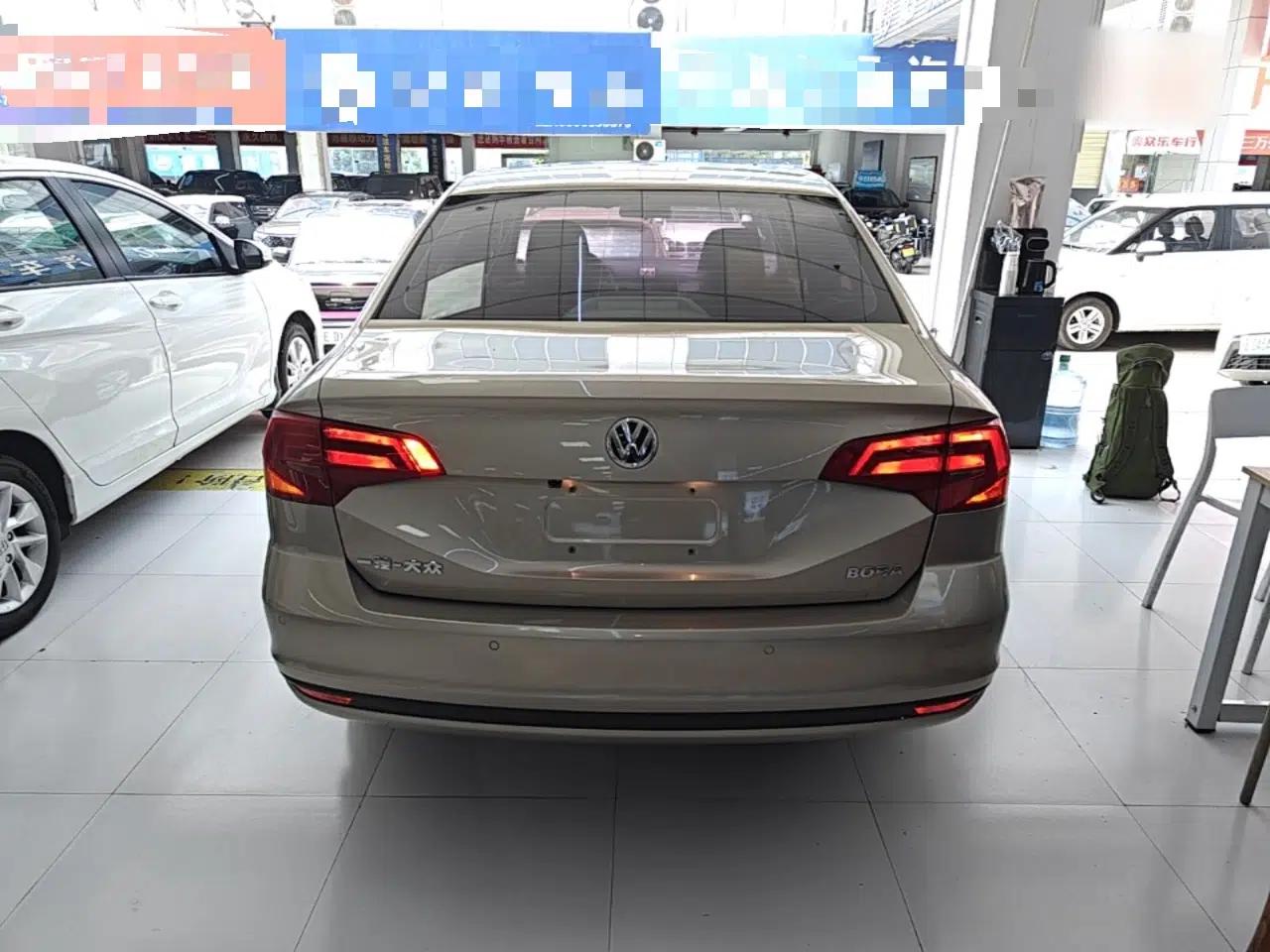 Volkswagen Bora 2018 1.5L Automatic Fashion Model — миниатюра 5