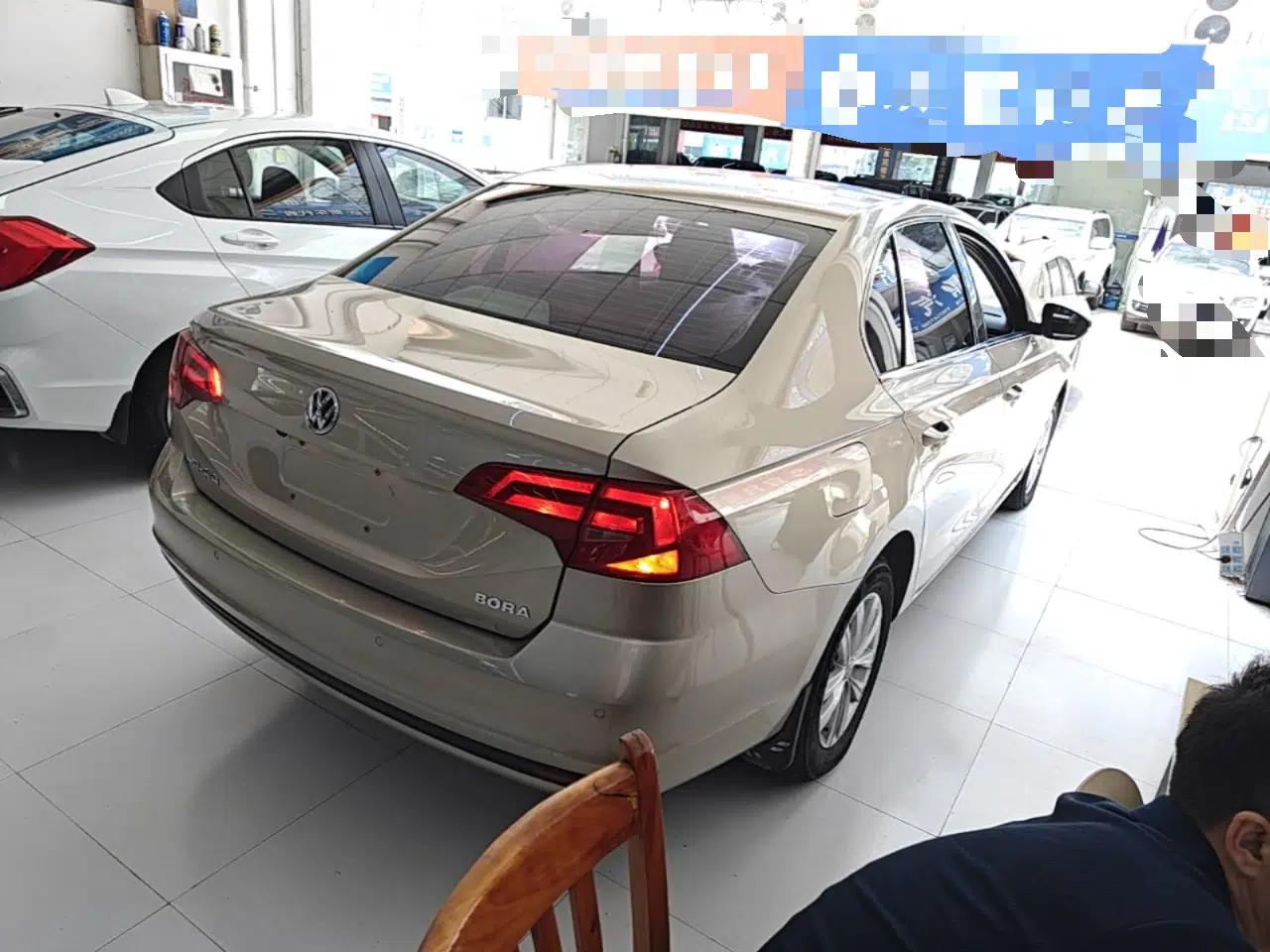 Volkswagen Bora 2018 1.5L Automatic Fashion Model — миниатюра 6