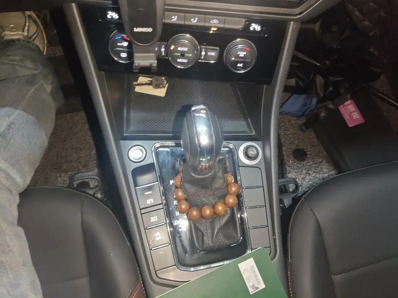 Volkswagen Bora 2019 Revised Version 1.5L Automatic Elite Edition China VI Standard — миниатюра 14