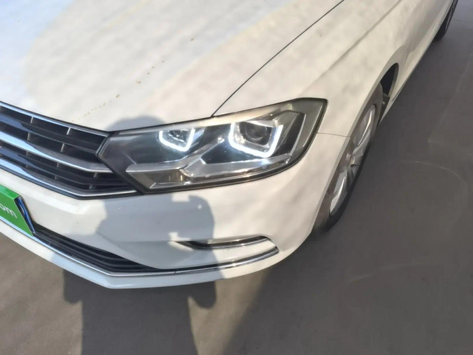 Volkswagen Bora 2016 1.6L Automatic Comfort Model — миниатюра 8