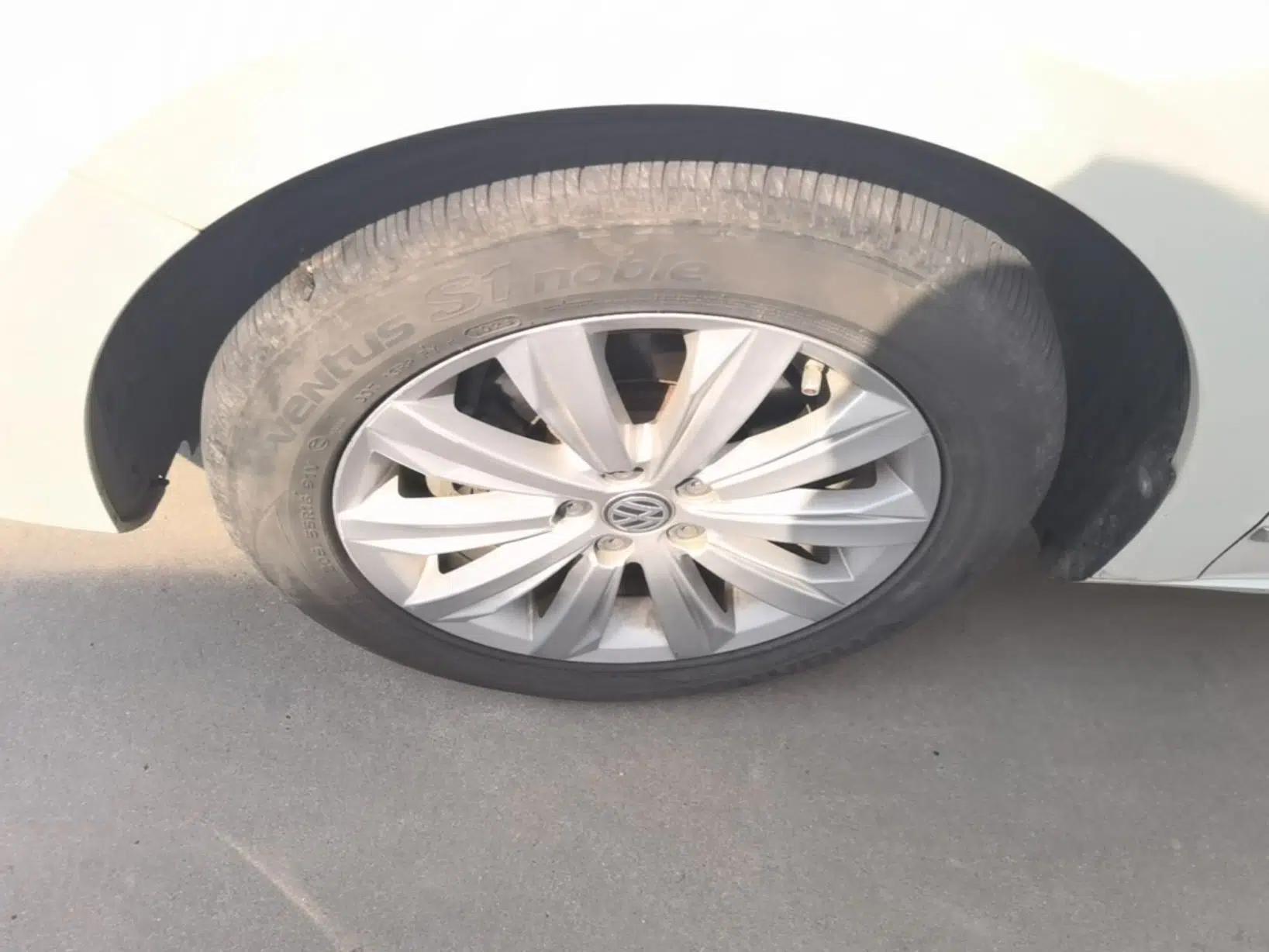 Volkswagen Bora 2016 1.6L Automatic Comfort Model — миниатюра 10