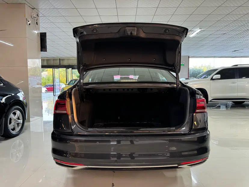 Volkswagen Bora 2020 1.5L Manual Fashion Edition — миниатюра 14