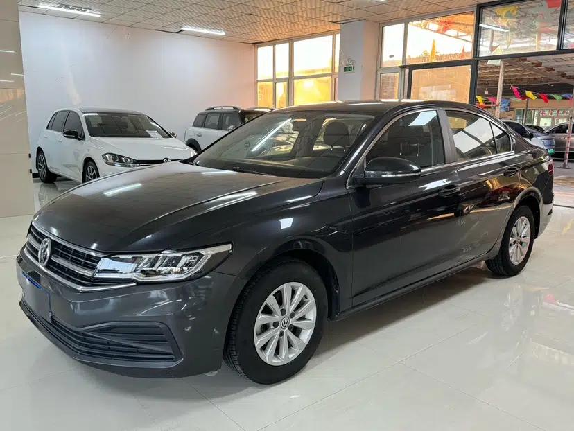 Volkswagen Bora 2020 1.5L Manual Fashion Edition — миниатюра 3