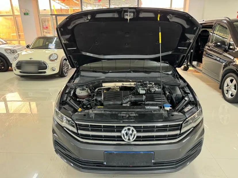 Volkswagen Bora 2020 1.5L Manual Fashion Edition — миниатюра 27