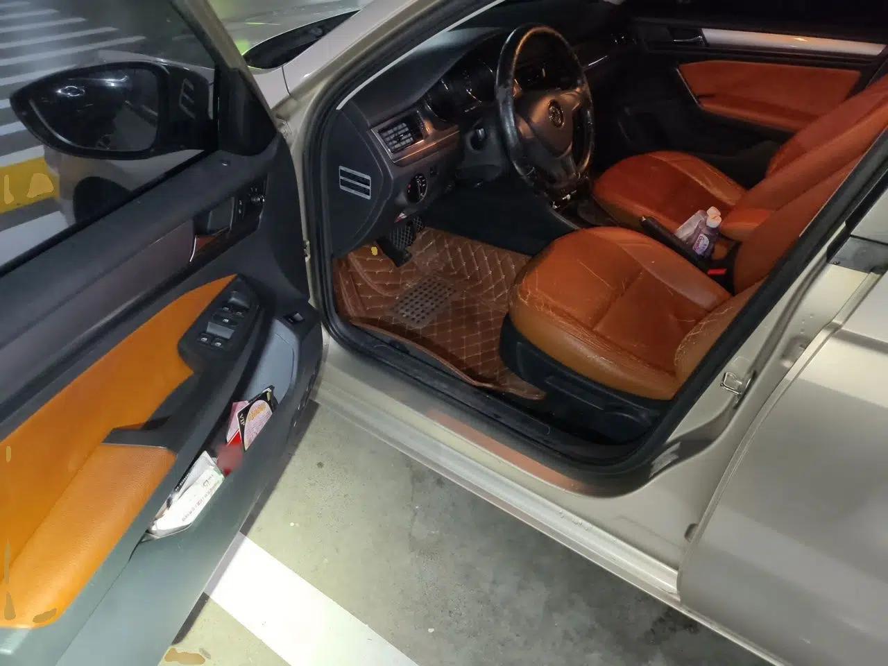 Volkswagen Bora 2016 1.6L Automatic Fashion Model — миниатюра 16