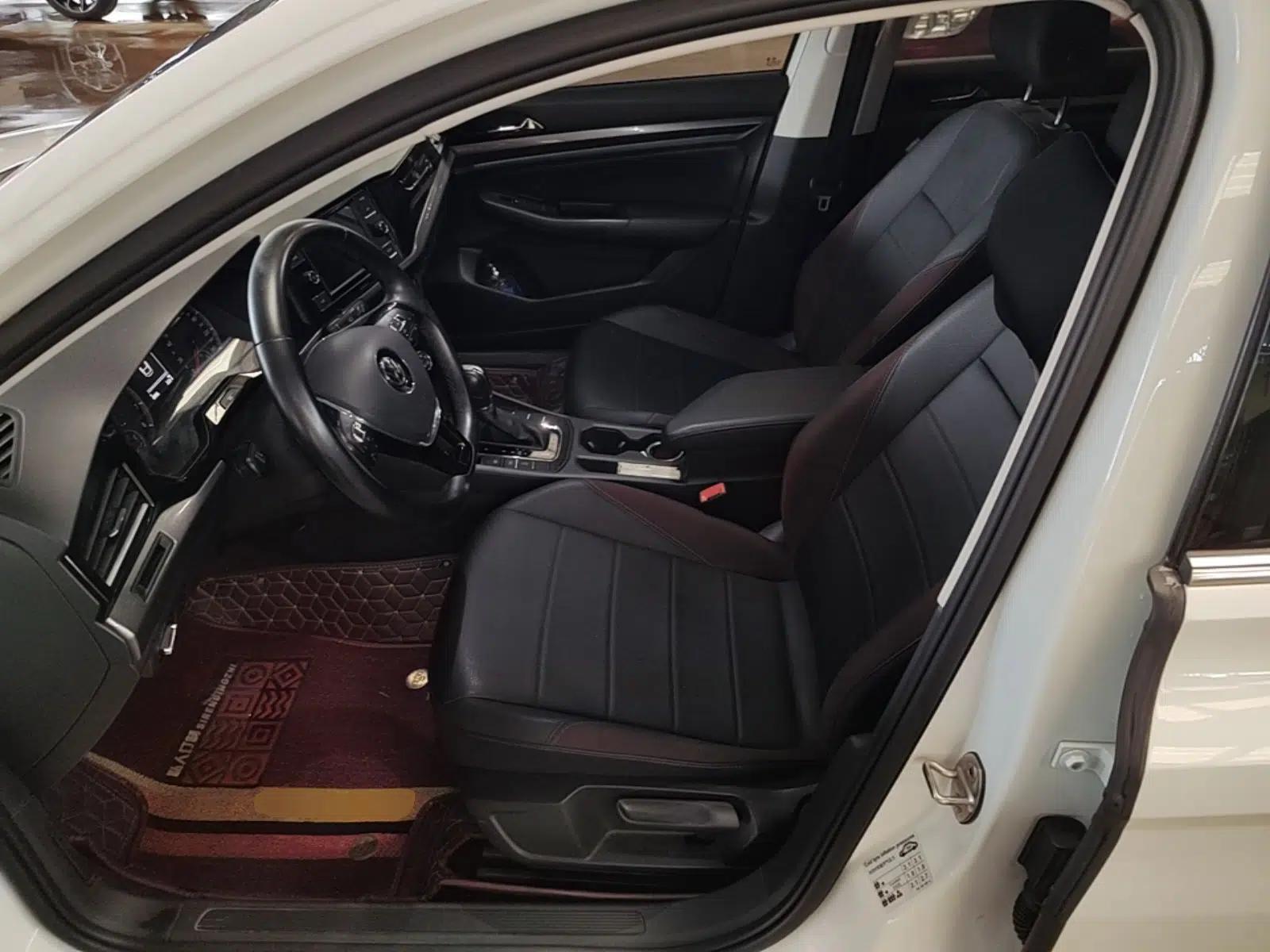 Volkswagen Bora 2020 1.5L Automatic Comfort Model — миниатюра 22