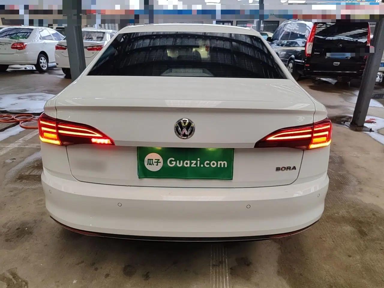 Volkswagen Bora 2020 1.5L Automatic Comfort Model — миниатюра 5
