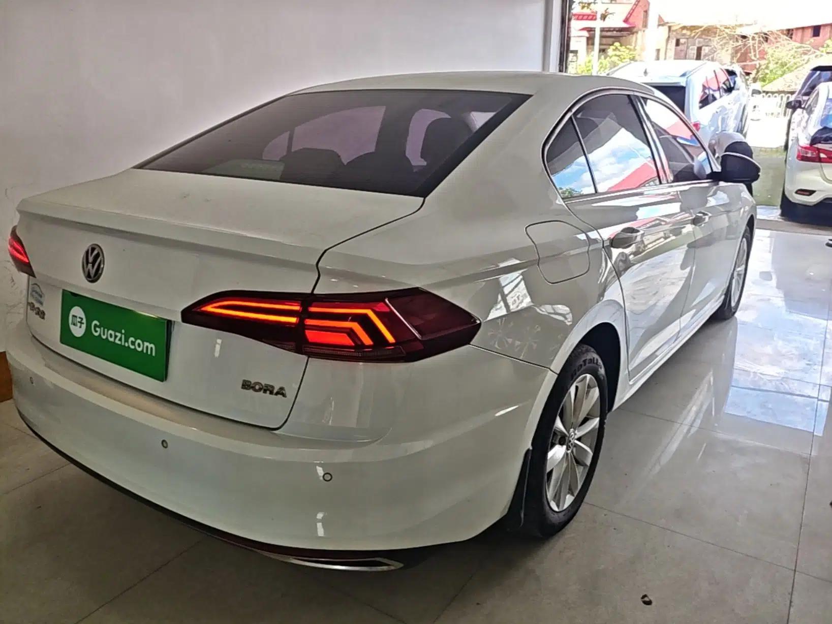 Volkswagen Bora 2019 1.5L Automatic Elite Version — миниатюра 6