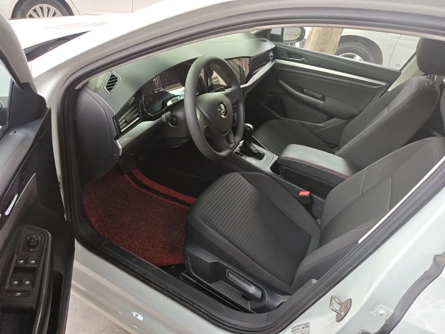 Volkswagen Bora 2019 Revised Version 1.5L Automatic Fashionable Style China VI — миниатюра 18
