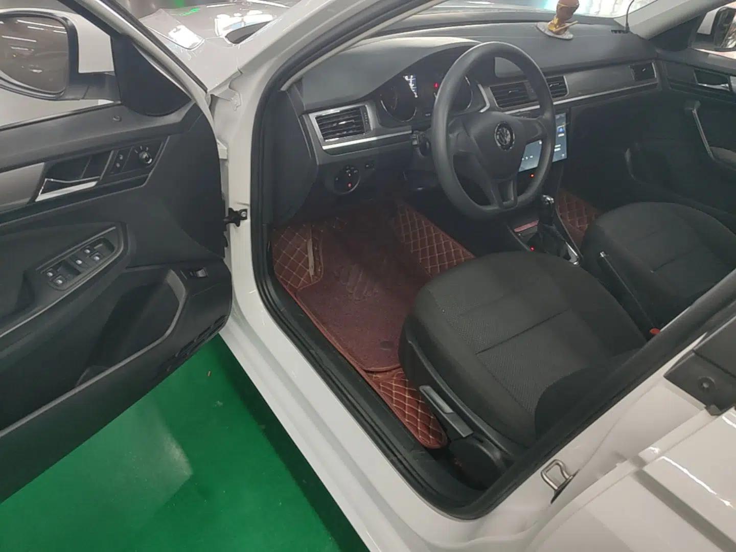 Volkswagen Bora 2019 Bora·Legend 1.5L Automatic Fashion Edition China V Standard — миниатюра 18