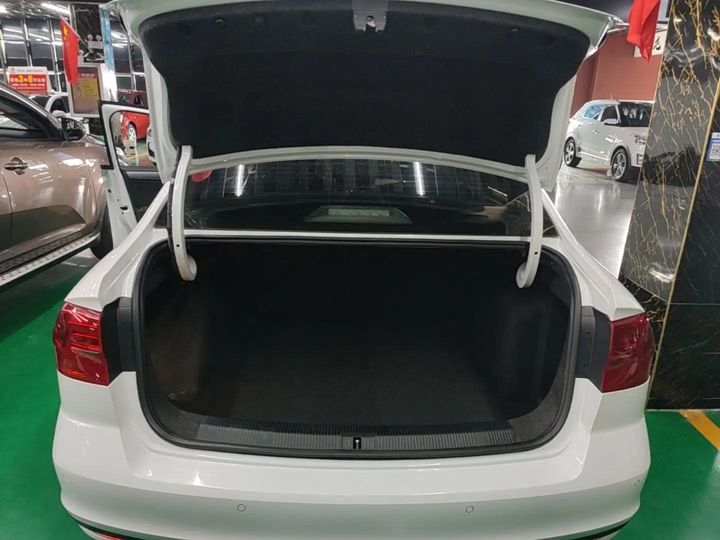 Volkswagen Bora 2019 Bora·Legend 1.5L Automatic Fashion Edition China V Standard — миниатюра 22