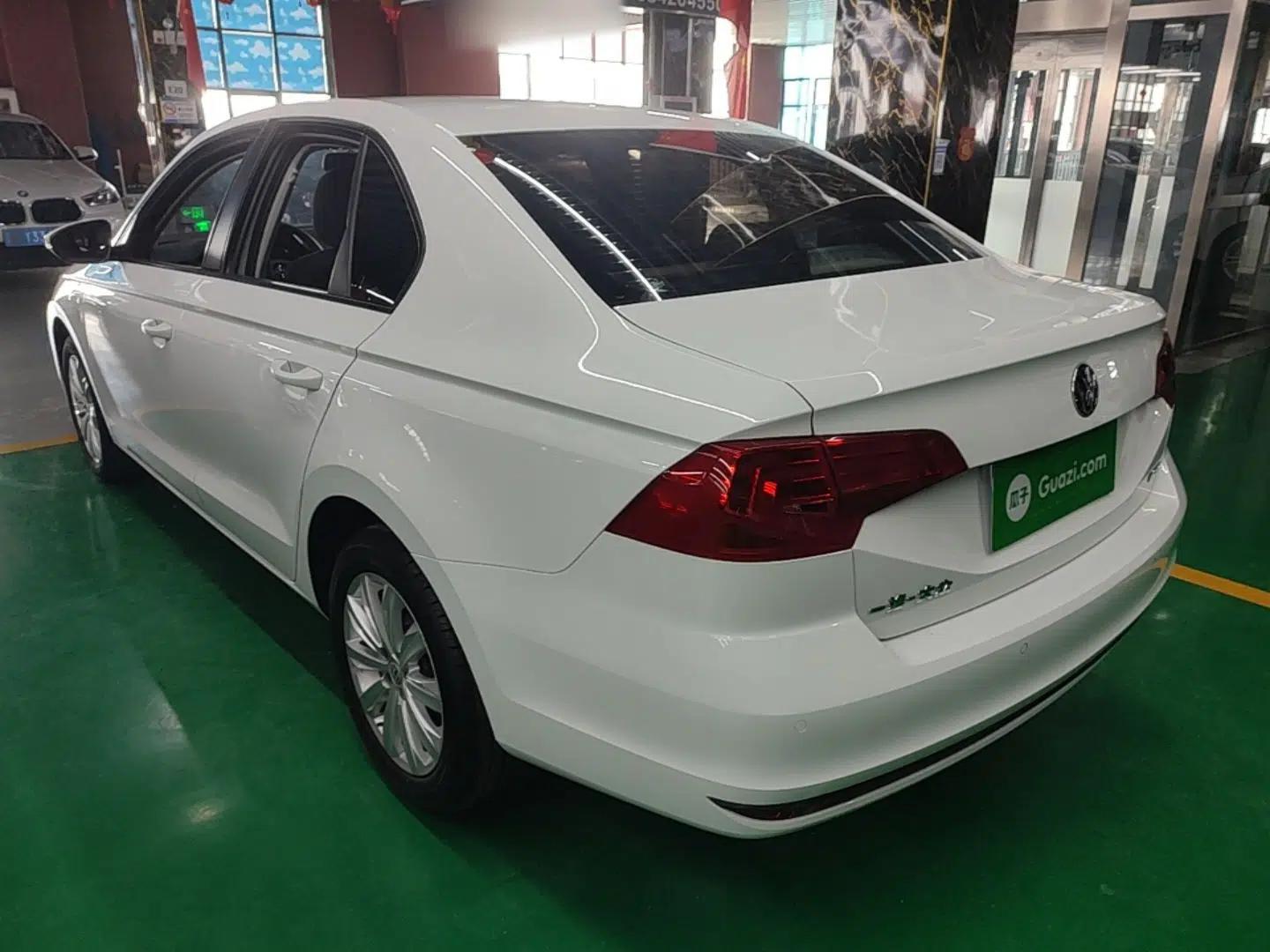 Volkswagen Bora 2019 Bora·Legend 1.5L Automatic Fashion Edition China V Standard — миниатюра 4