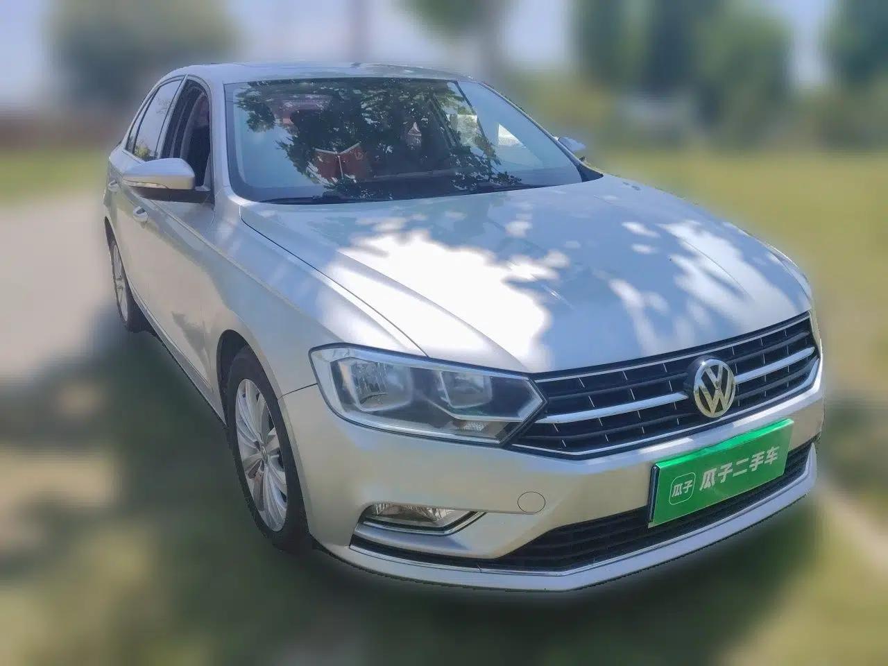 Volkswagen Bora 2018 1.5L Automatic Comfort Model — миниатюра 3