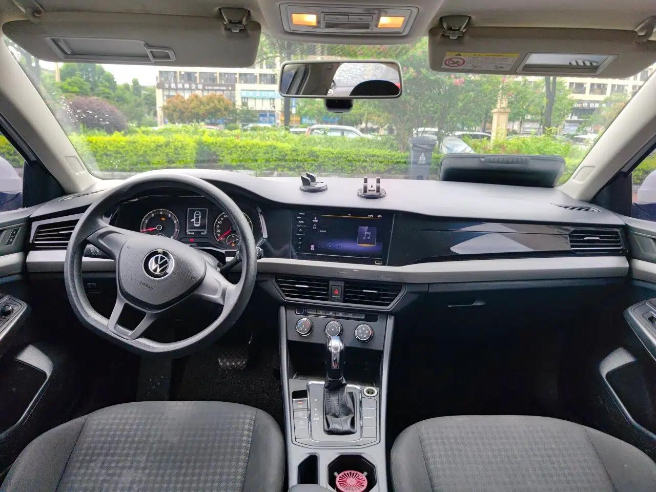 Volkswagen Bora 2021 1.5L Automatic Fashionable Smart Connectivity Version — миниатюра 9