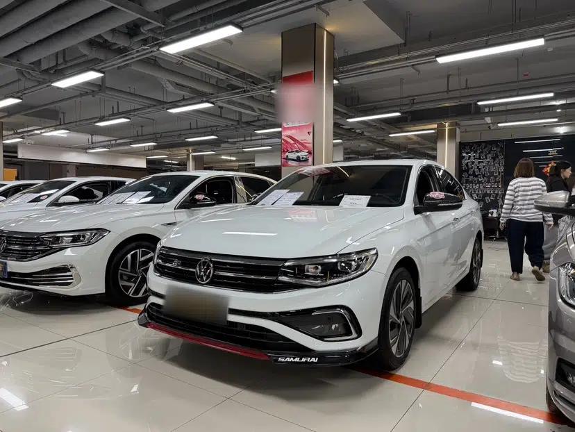 Volkswagen Bora 2023 200TSI DSG YueXing PRO Edition — миниатюра 1