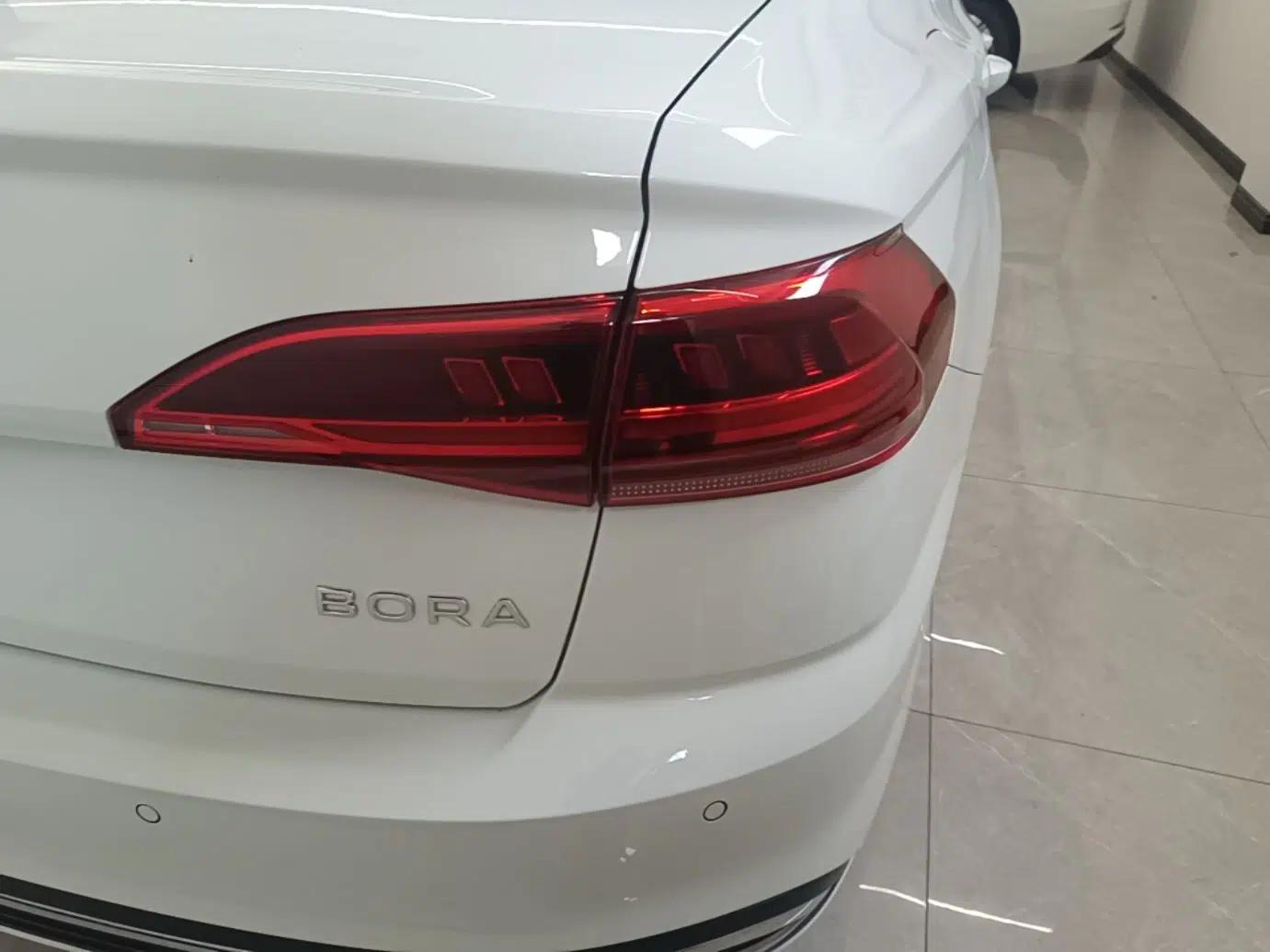 Volkswagen Bora 2026 200TSI DSG Yuexing Navigation Edition — миниатюра 9