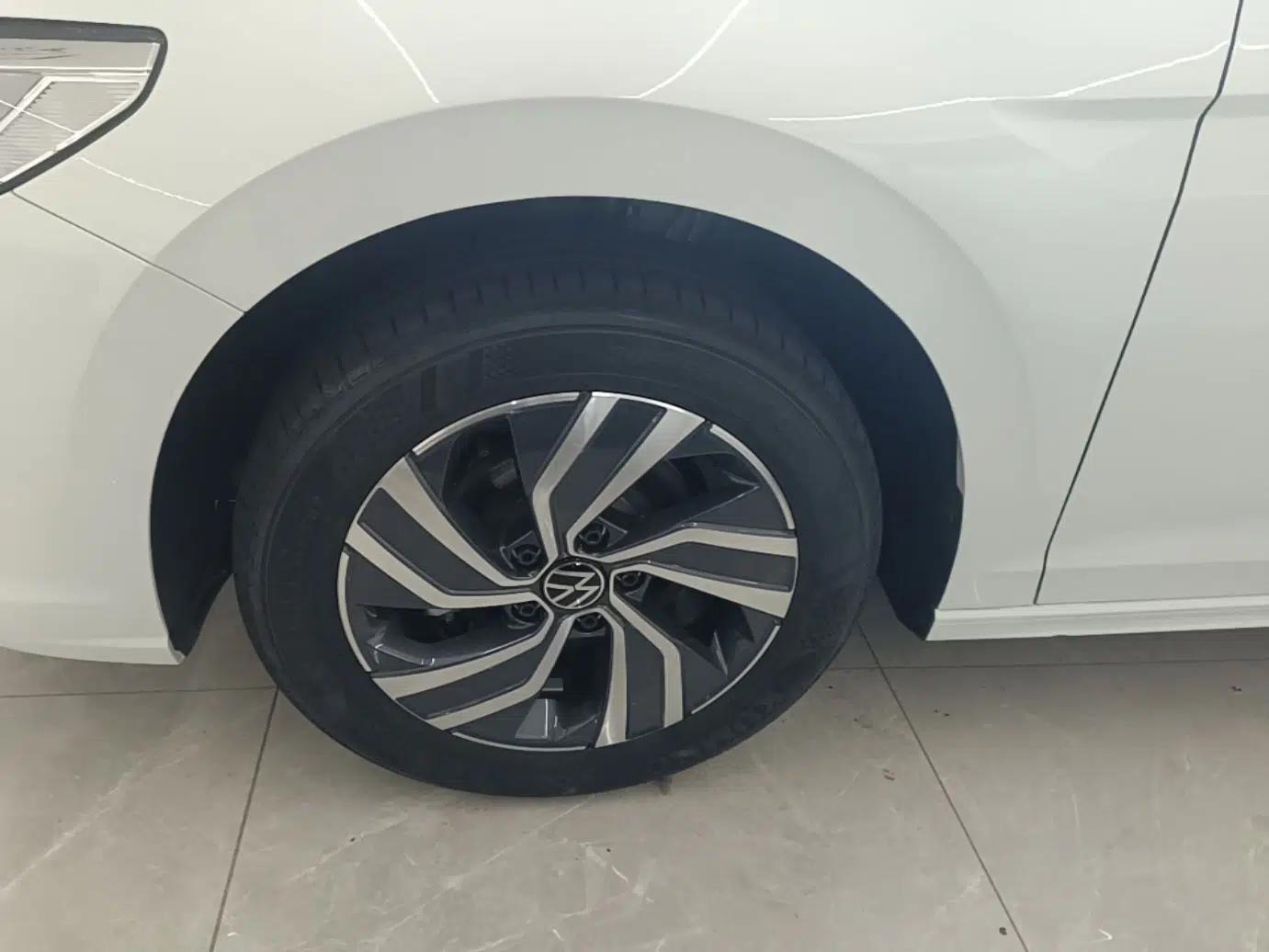 Volkswagen Bora 2026 200TSI DSG Yuexing Navigation Edition — миниатюра 10