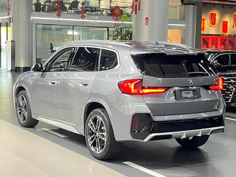 BMW X1 2023 sDrive25Li M Sport Package — миниатюра 4