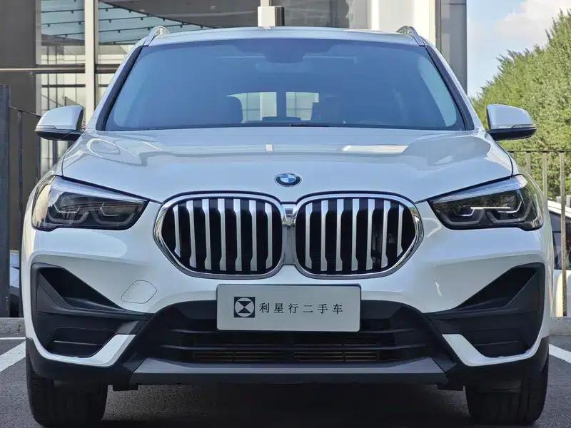 BMW X1 2021 sDrive25Li Leading Edition — миниатюра 2