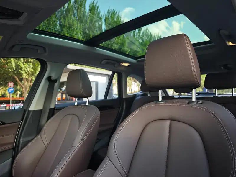 BMW X1 2021 sDrive25Li Leading Edition — миниатюра 16