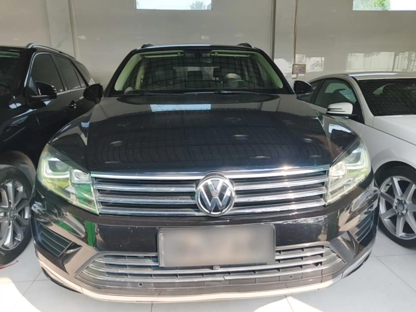 Volkswagen Touareg 2017 3.0 TSI Touareg Model — миниатюра 2