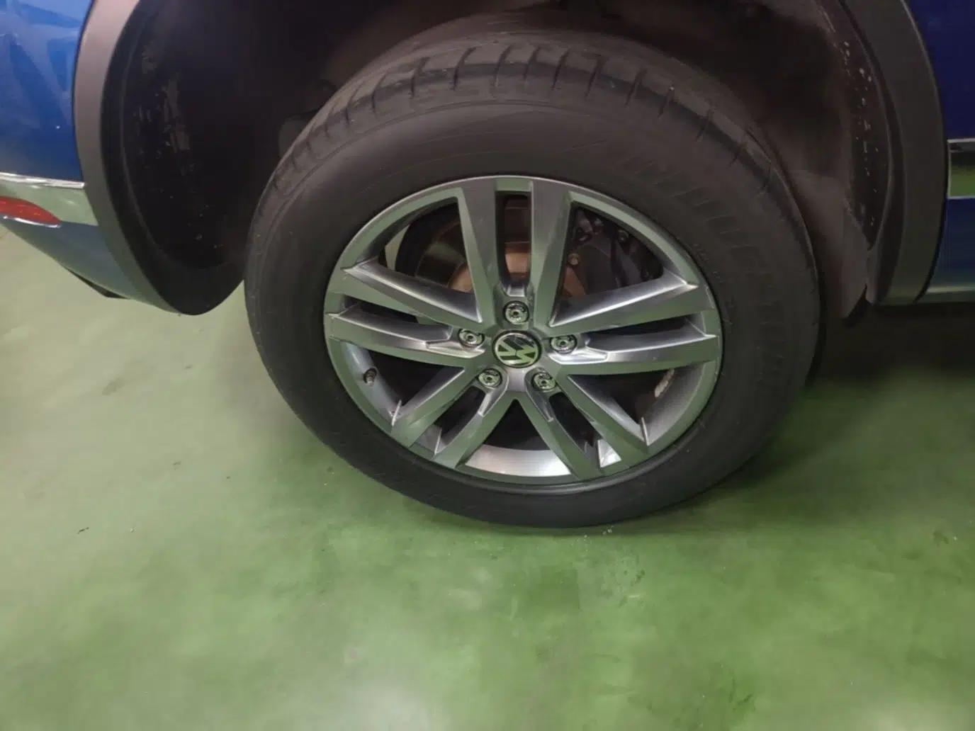 Volkswagen Touareg 2016 3.0 TSI High-End Version — миниатюра 11