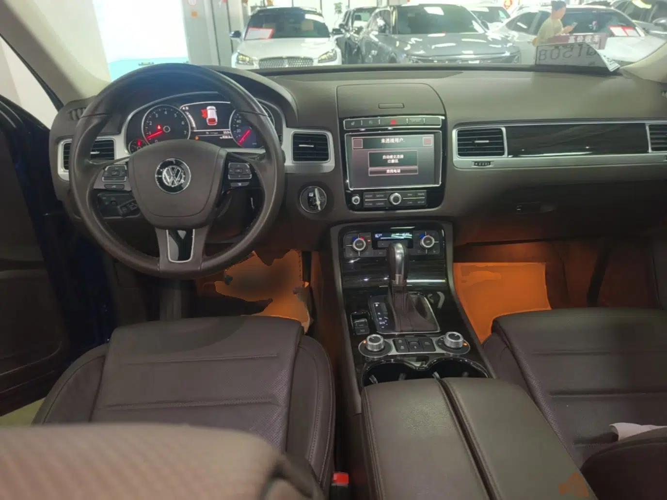 Volkswagen Touareg 2016 3.0 TSI High-End Version — миниатюра 12