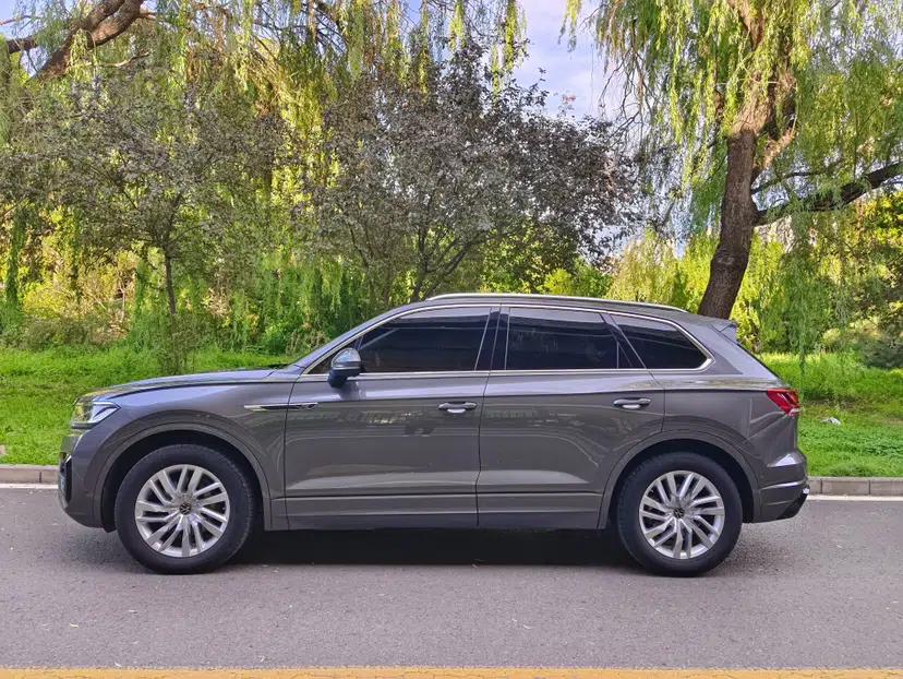 Volkswagen Touareg 2022 2.0 TSI RuiShang Edition — миниатюра 13