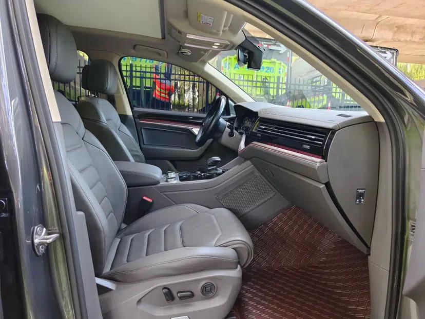 Volkswagen Touareg 2022 2.0 TSI RuiShang Edition — миниатюра 25