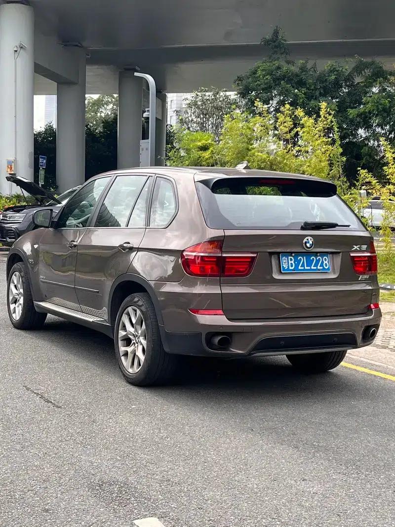 BMW X5 (Imported) 2013 xDrive35i Leading Edition — миниатюра 5