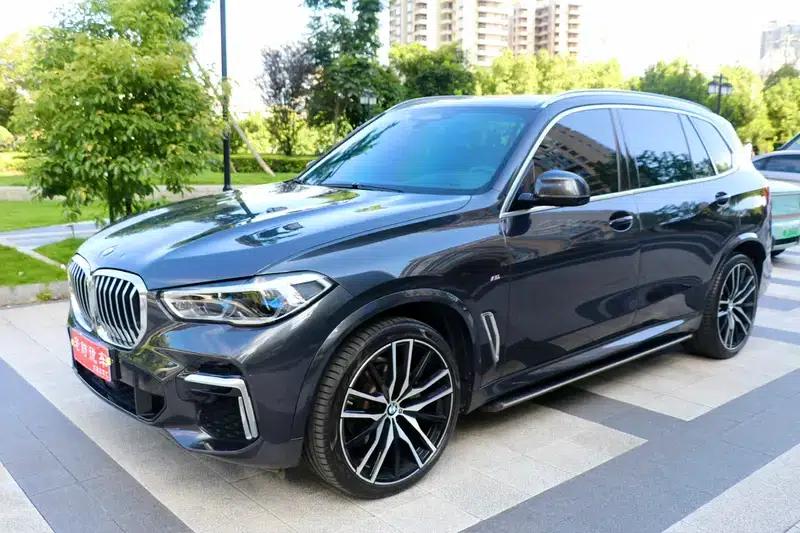 BMW X5 2022 xDrive 30Li Luxury M Sport Package — миниатюра 1