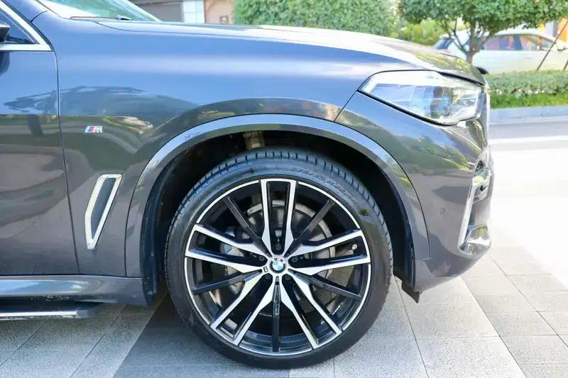BMW X5 2022 xDrive 30Li Luxury M Sport Package — миниатюра 4