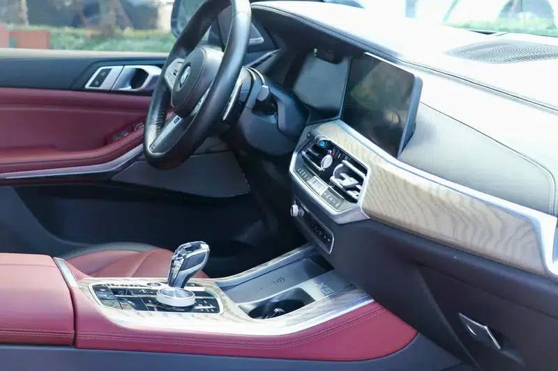 BMW X5 2022 xDrive 30Li Luxury M Sport Package — миниатюра 9