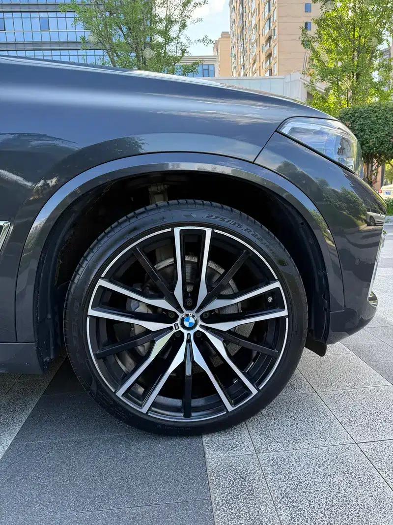 BMW X5 2022 xDrive 30Li Luxury M Sport Package — миниатюра 10