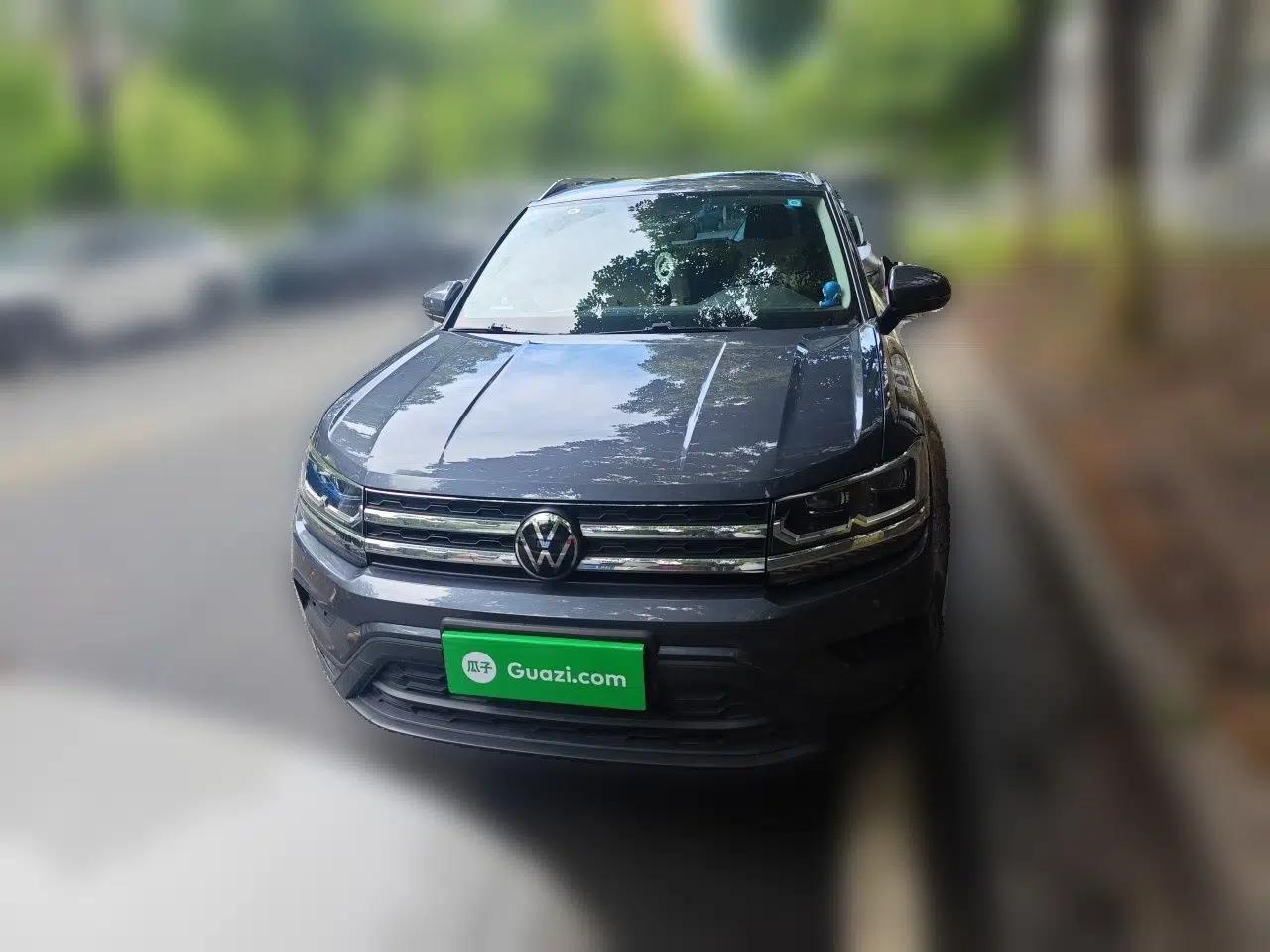 Volkswagen Tharu 2021 280TSI Two-Wheel-Drive Luxury Edition — миниатюра 2