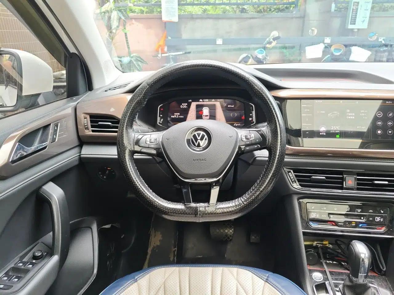 Volkswagen Tharu 2022 280TSI Two-Wheel-Drive Luxury Edition — миниатюра 10