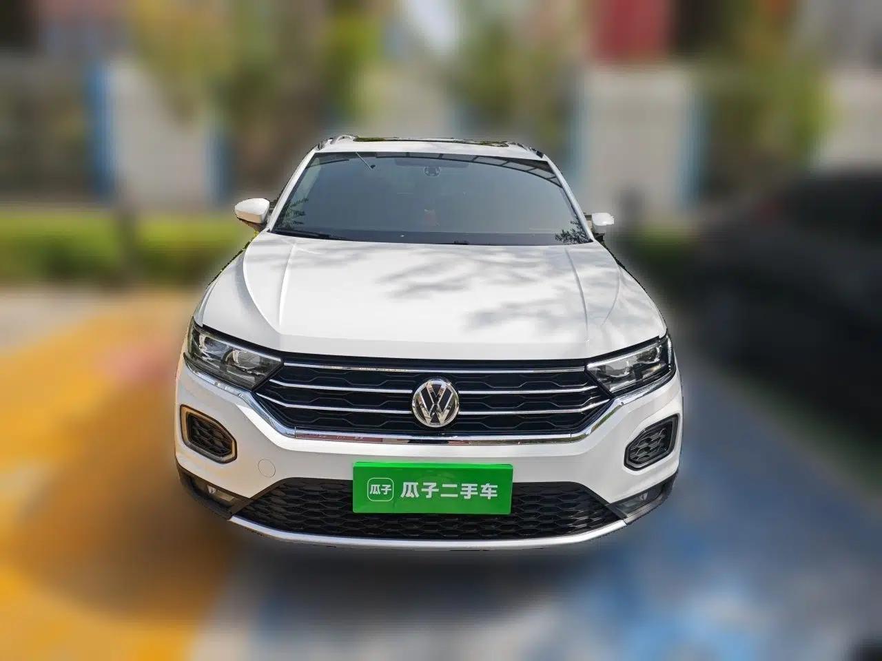 Volkswagen T-ROC 2021 280TSI DSG Two-Wheel Drive Elite Connect Edition — миниатюра 2