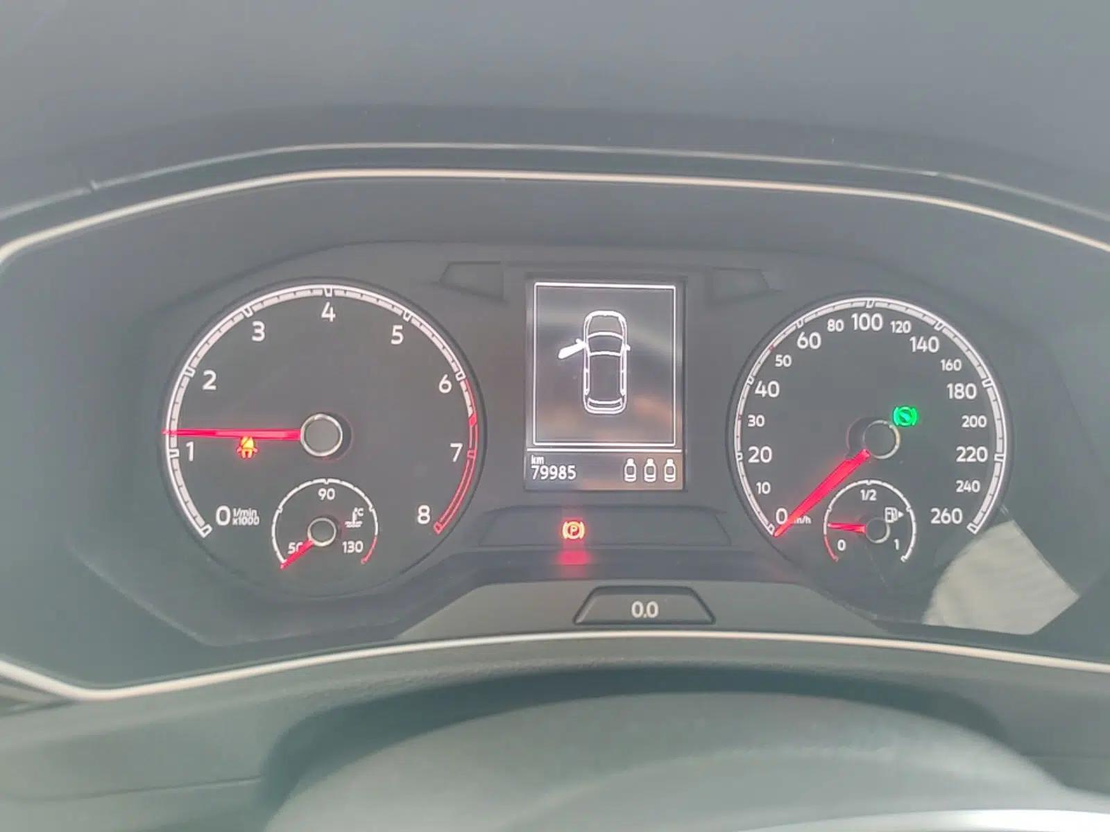 Volkswagen T-ROC 2019 280TSI DSG Two-Wheel Drive Comfort Version China VI Standard — миниатюра 14