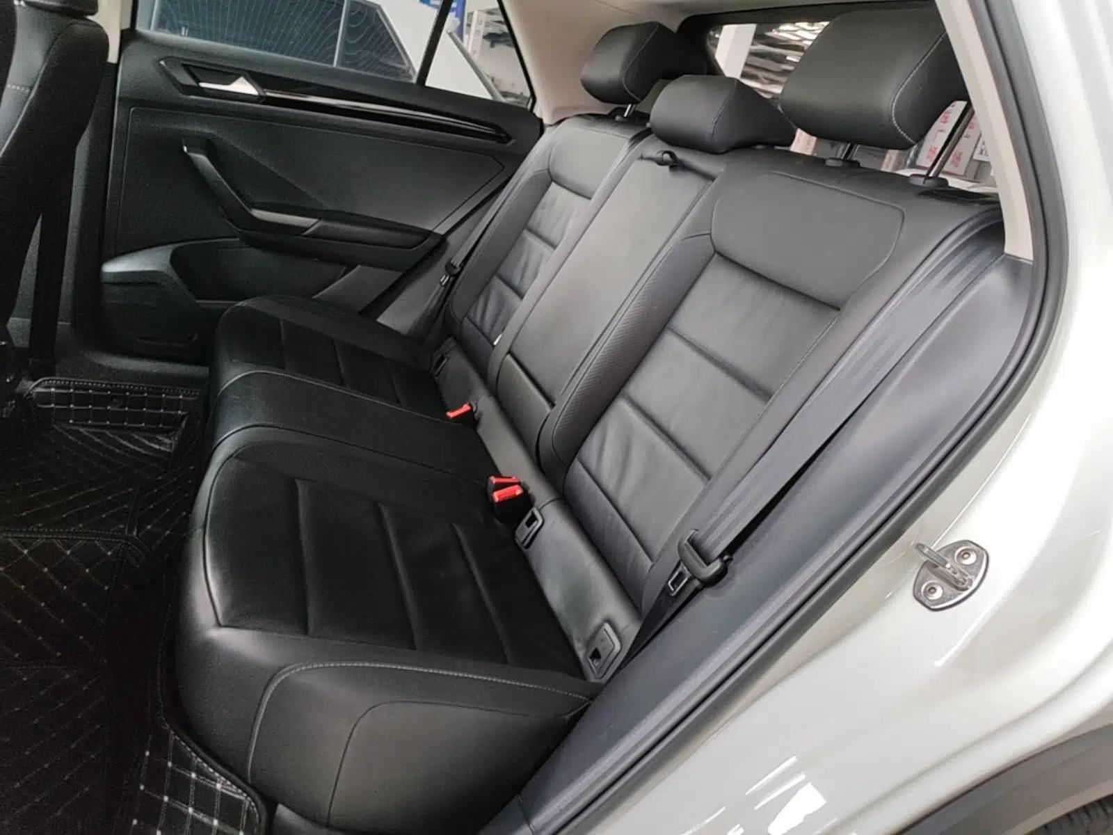 Volkswagen T-ROC 2019 280TSI DSG Two-Wheel Drive Comfort Version China VI Standard — миниатюра 20