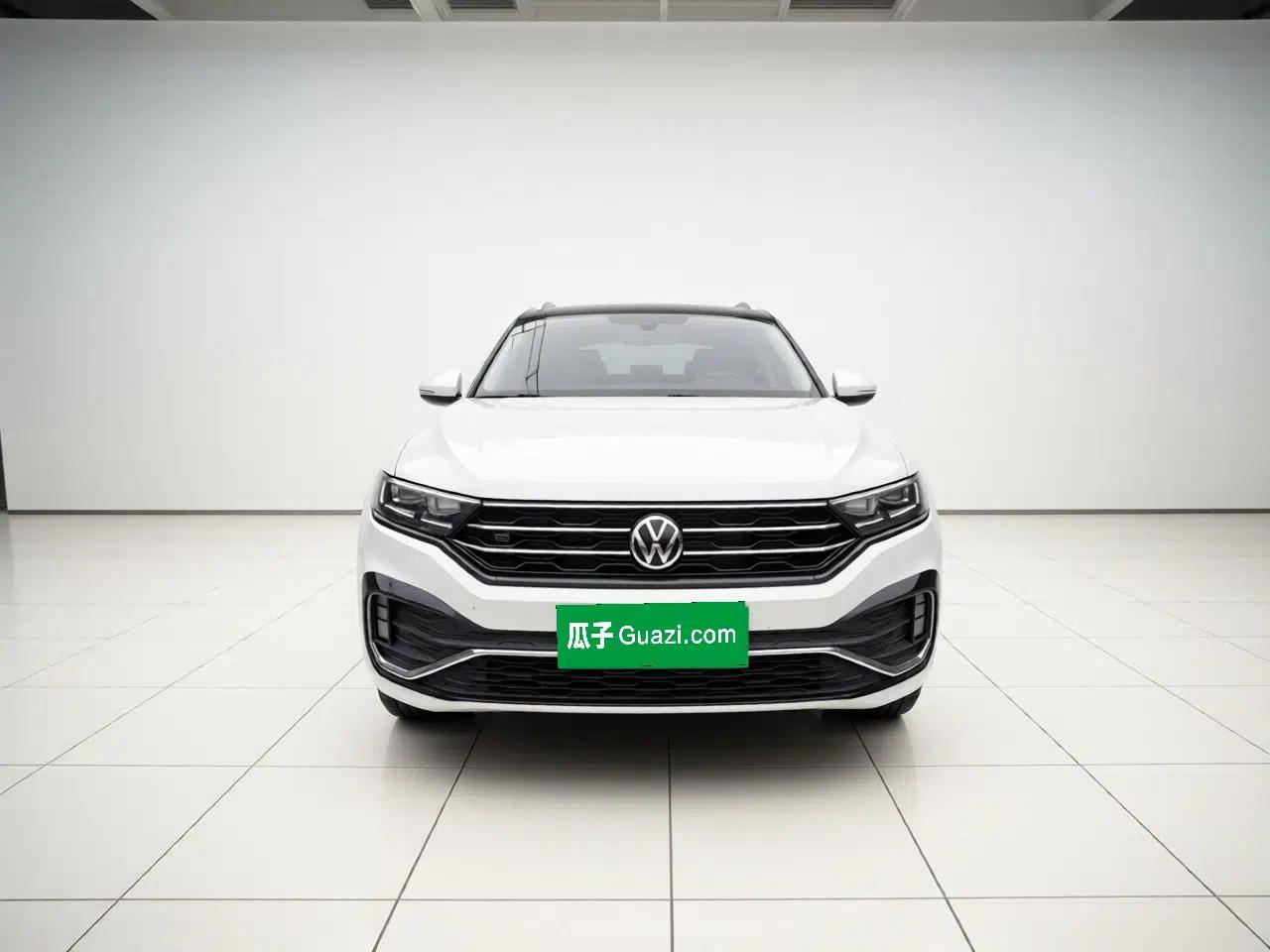 Volkswagen T-ROC 2022 280TSI DSG Two-Wheel Drive R-Line Pro PLUS — миниатюра 2