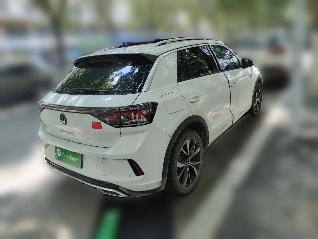 Volkswagen T-ROC 2023 300TSI DSG Two-Wheel-Drive Chen Guang Edition — миниатюра 6