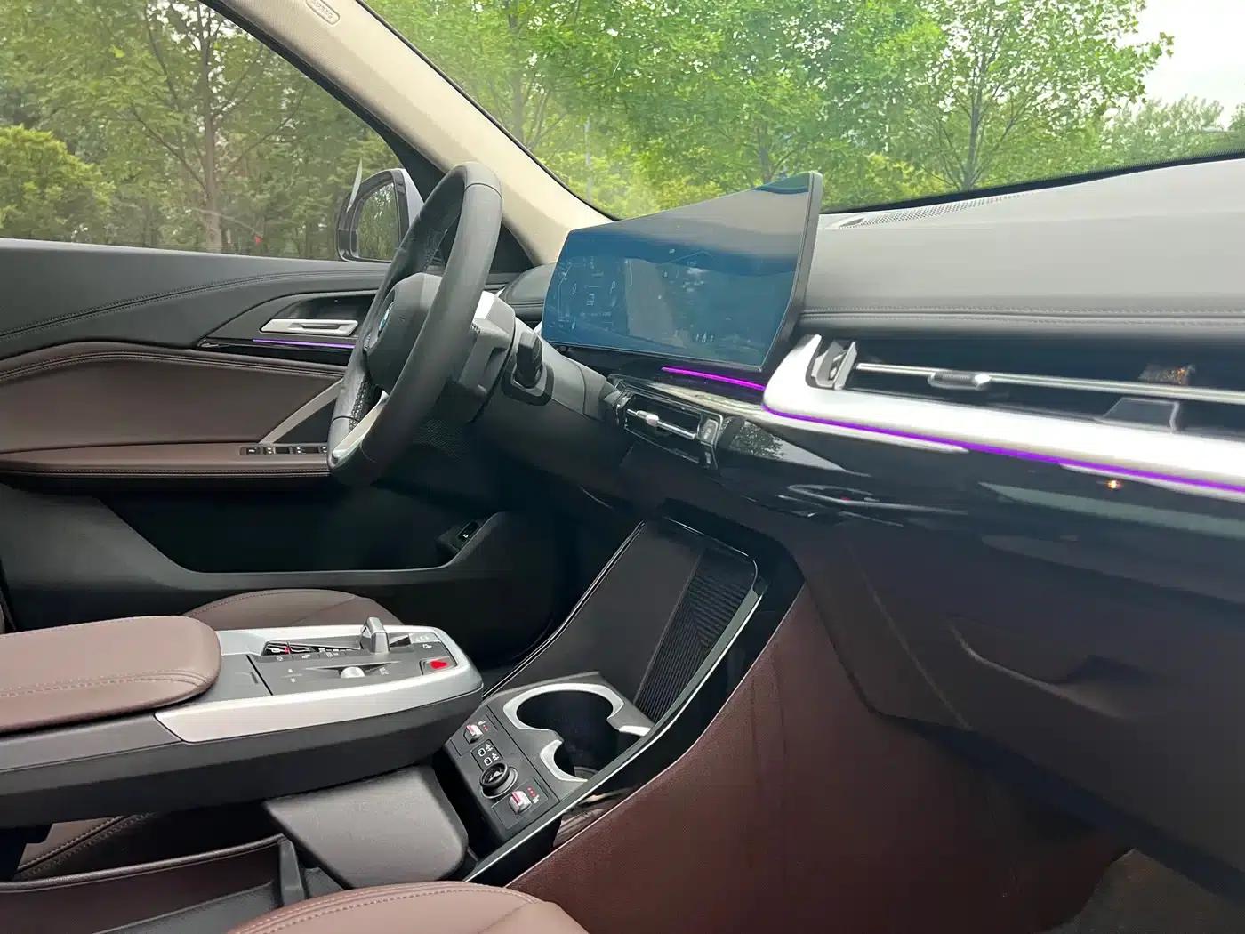 2023 BMW X1 sDrive20Li X Design Package — миниатюра 30