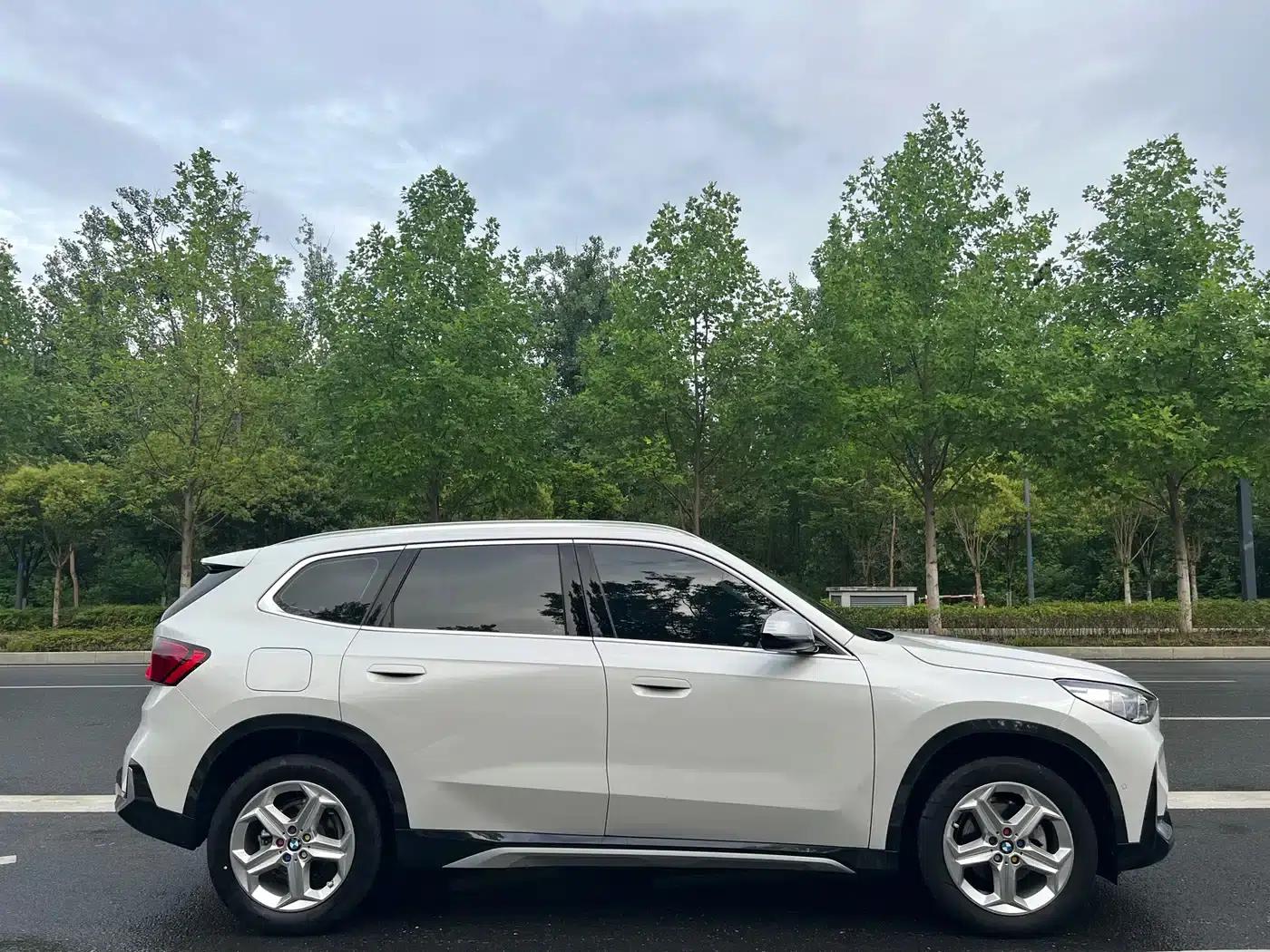 2023 BMW X1 sDrive20Li X Design Package — миниатюра 5